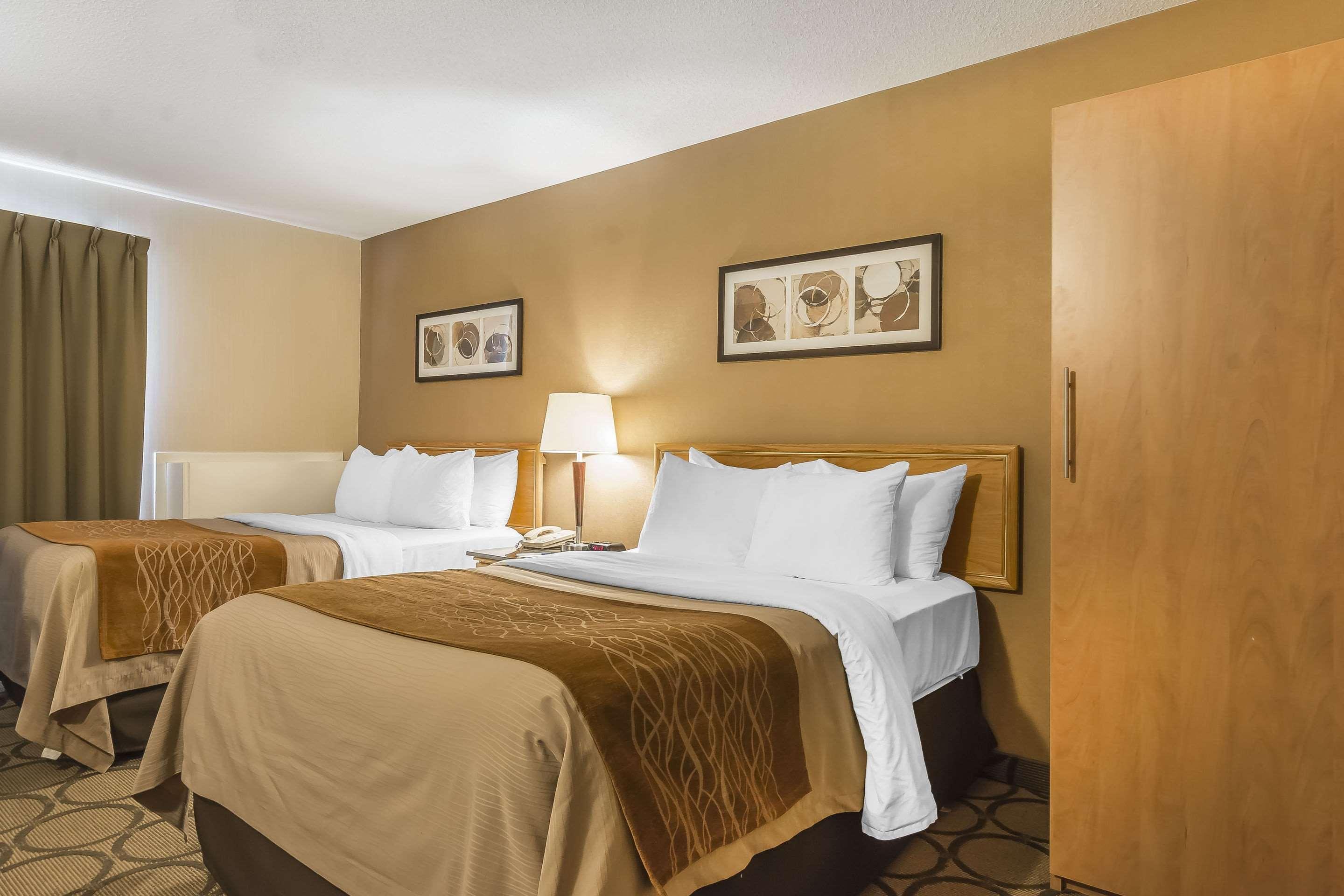 Comfort Inn Cobourg Buitenkant foto