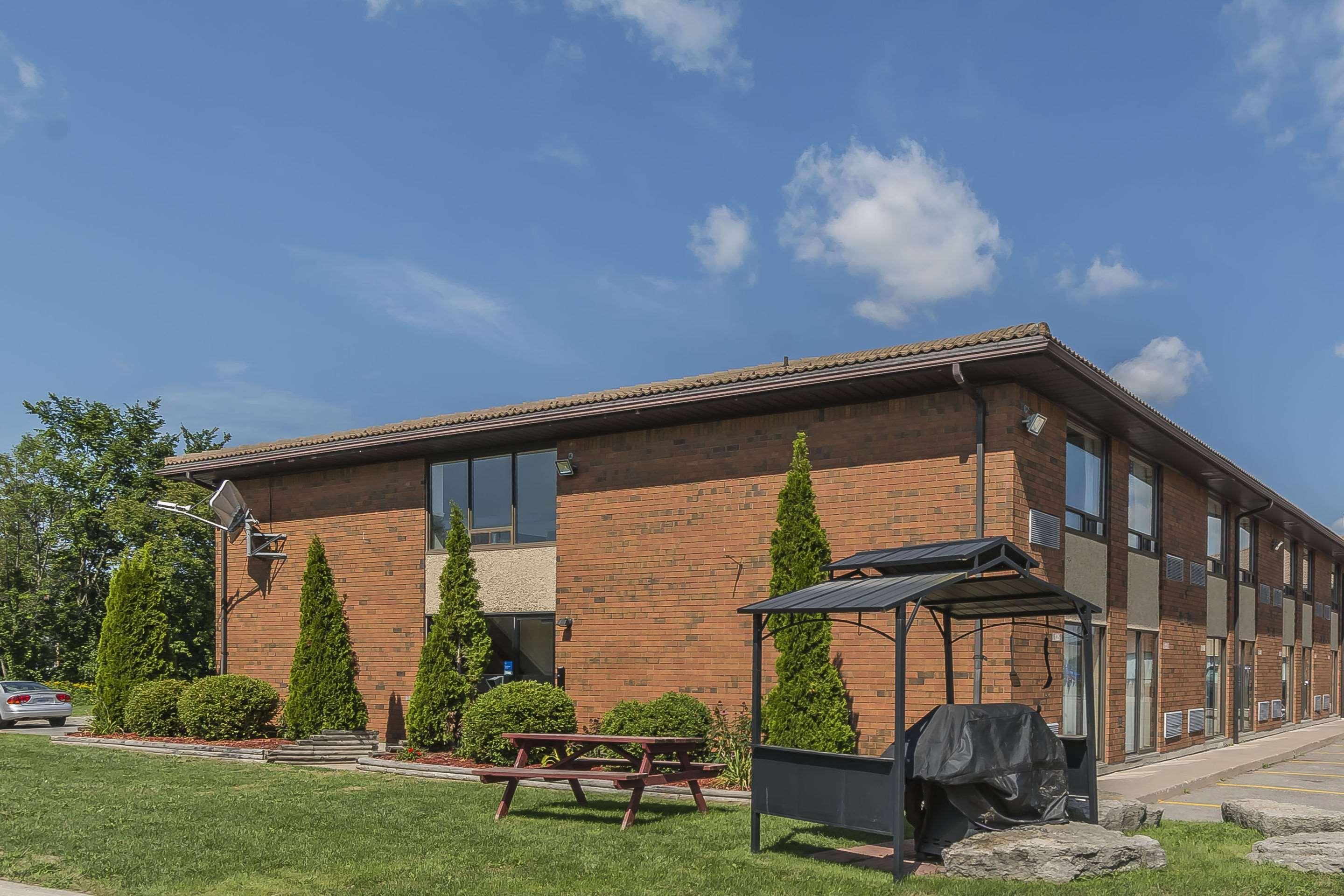 Comfort Inn Cobourg Buitenkant foto