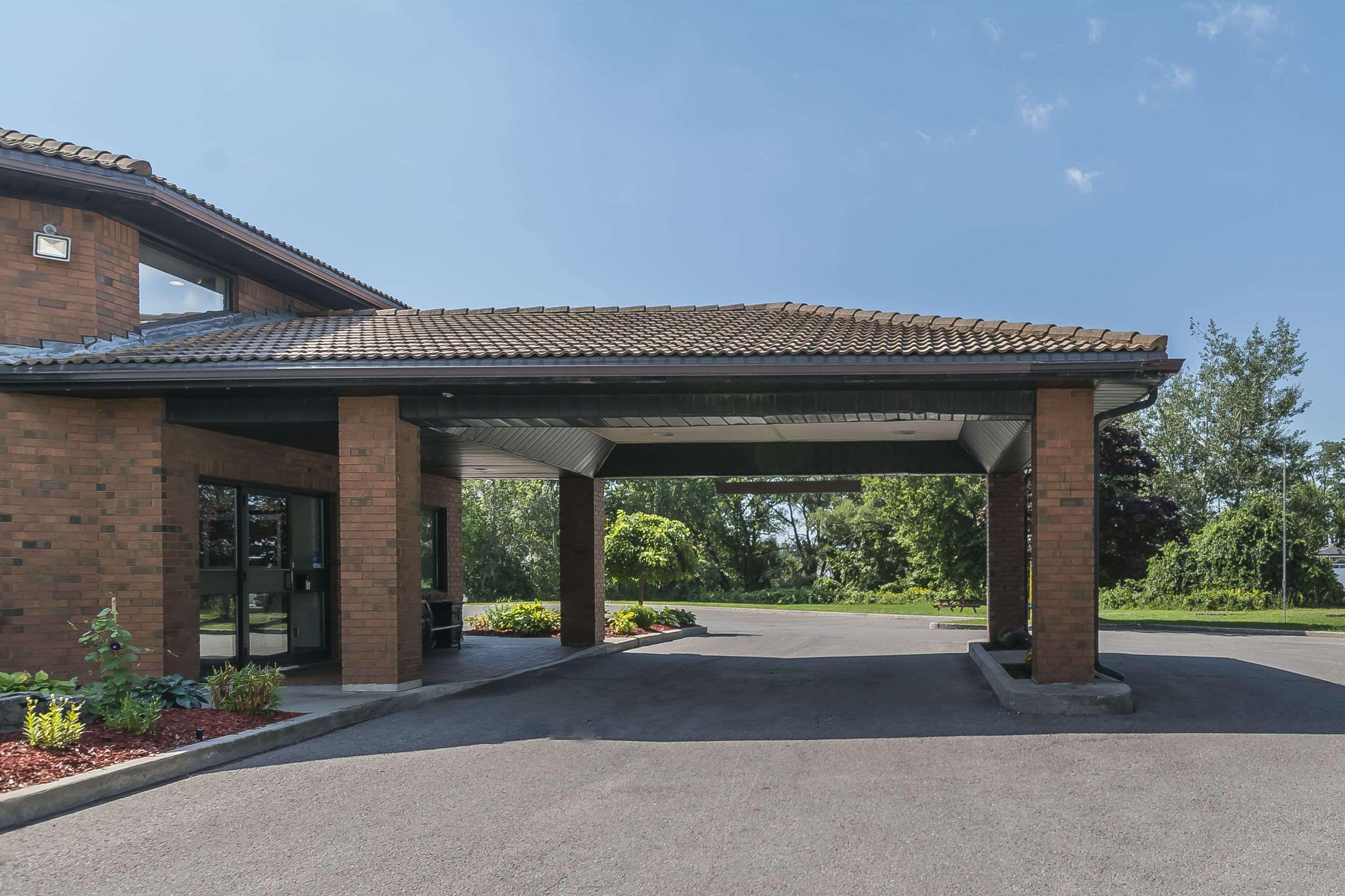 Comfort Inn Cobourg Buitenkant foto