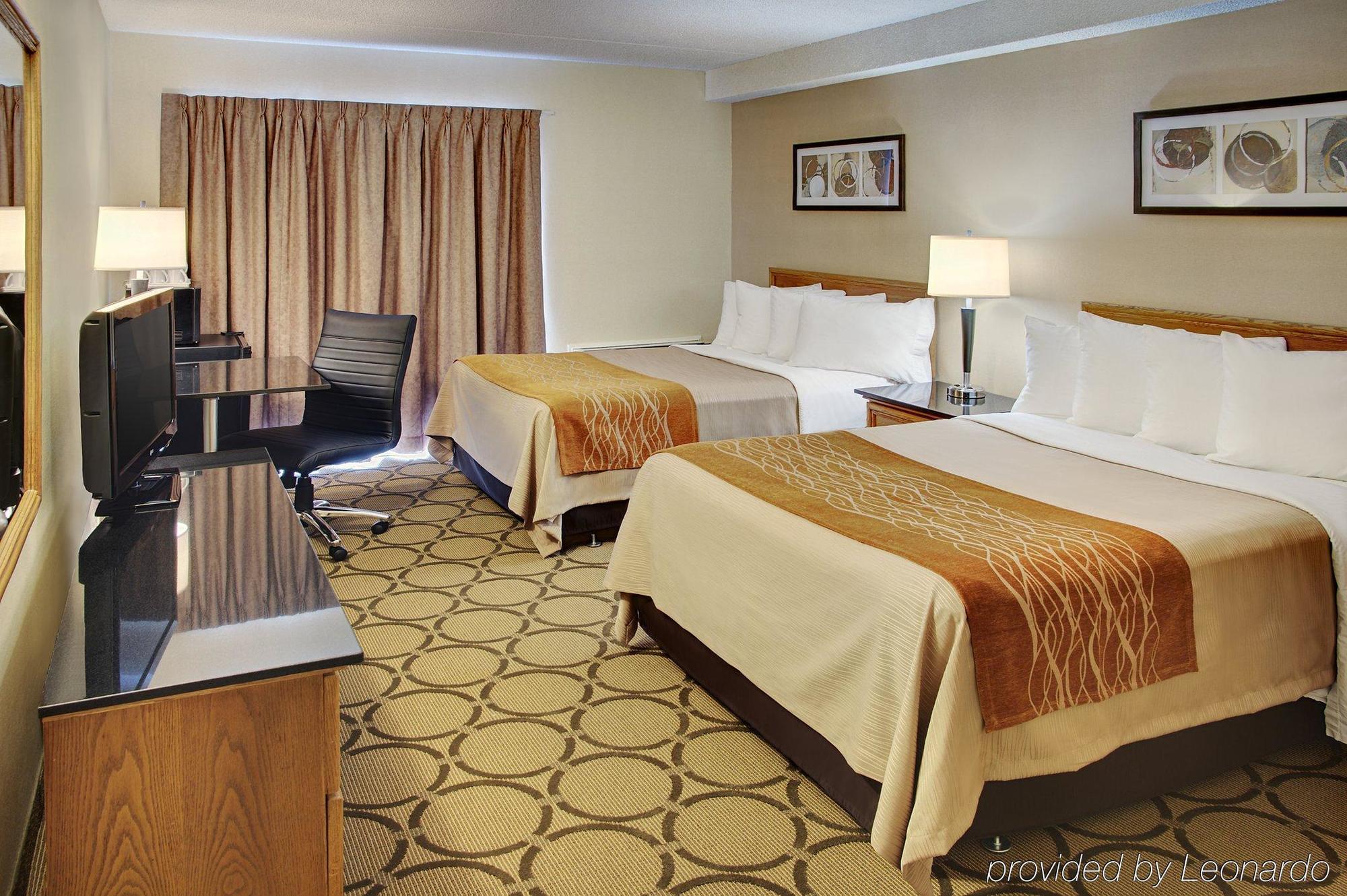 Comfort Inn Cobourg Buitenkant foto