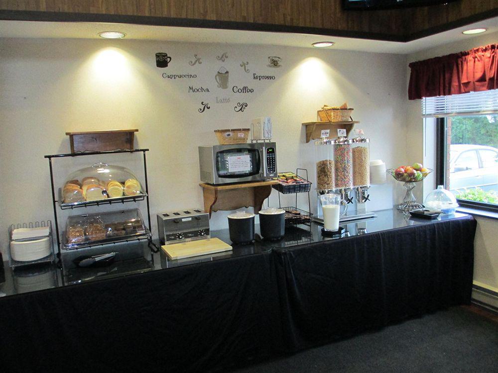 Comfort Inn Cobourg Buitenkant foto